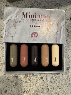 Prestige Matte Lipstick Set — Neutral Shades